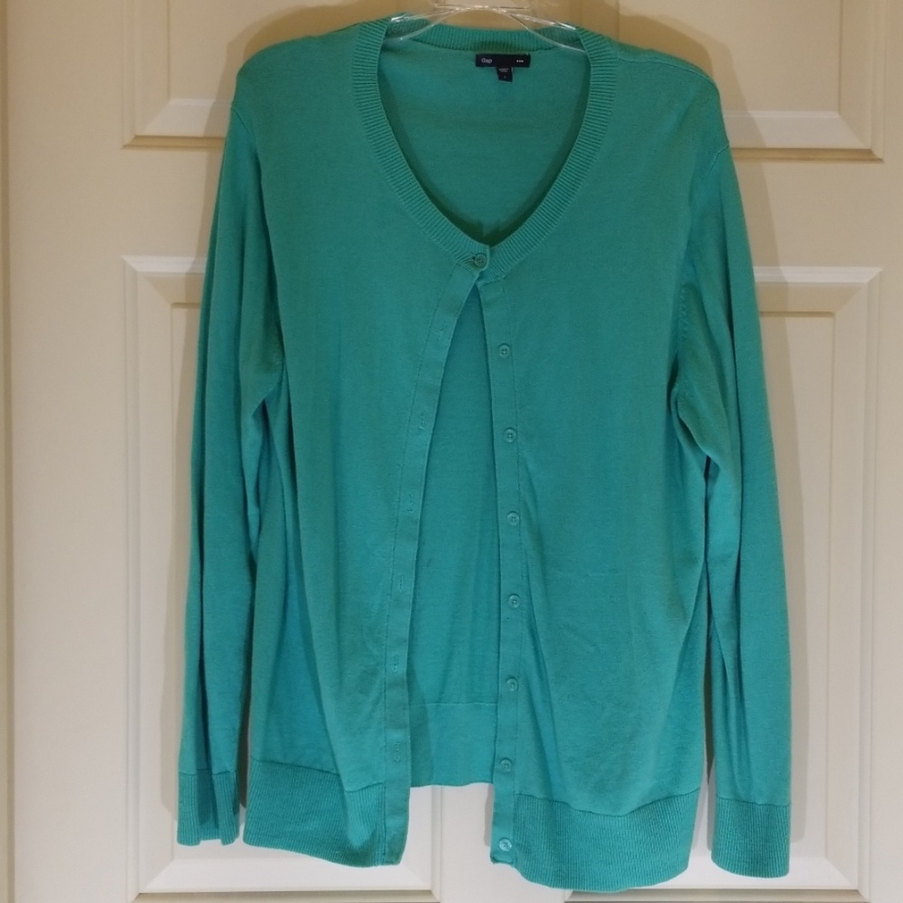 Gap cardigan